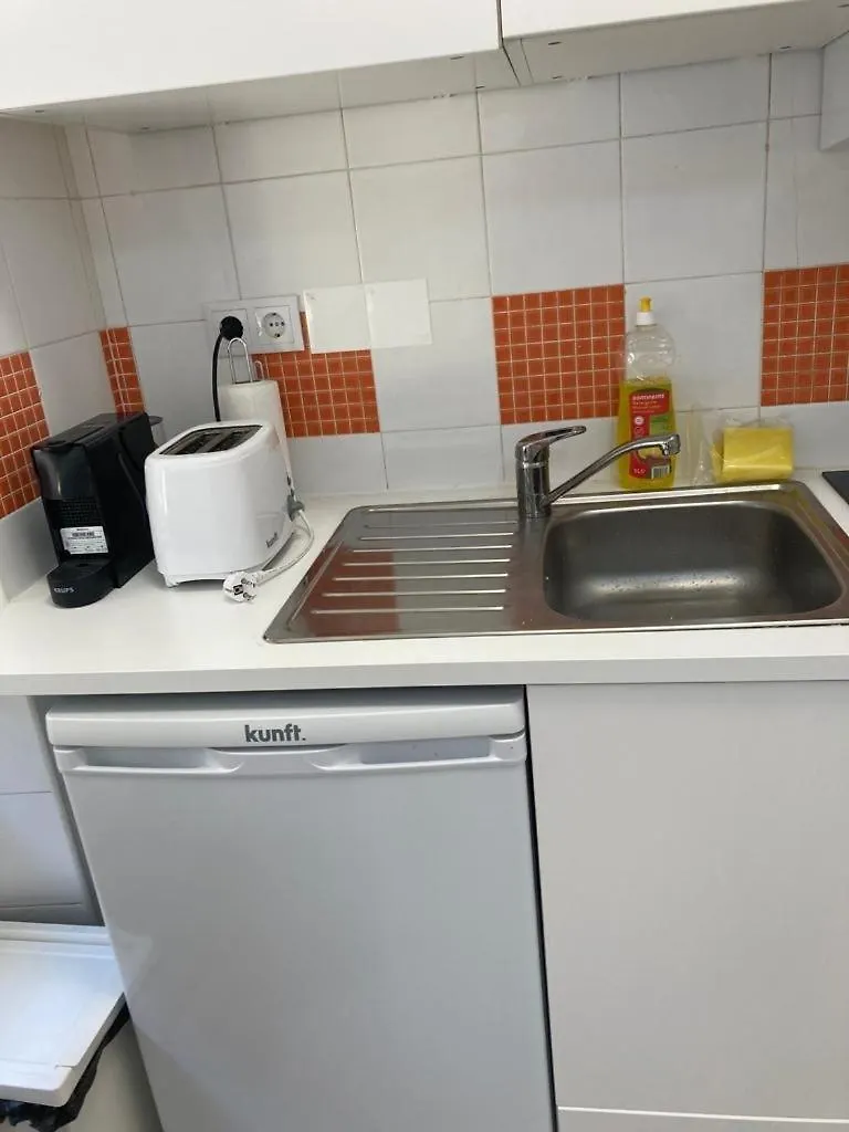 Апартаменты Lisbon'S Cozy House 0*, Лиссабон Португалия